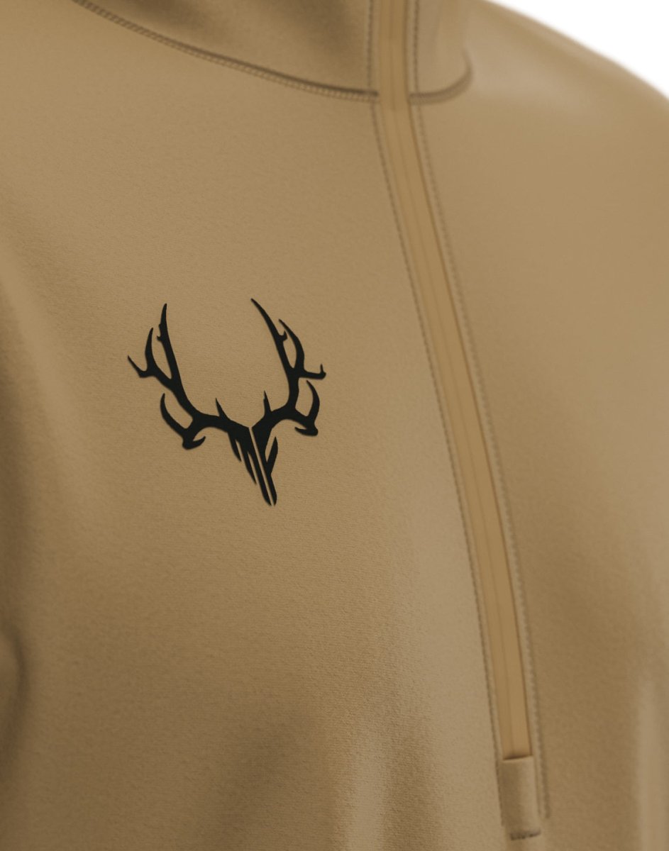 Detail of the Elite Merino Hooded LS with Elk emblem.